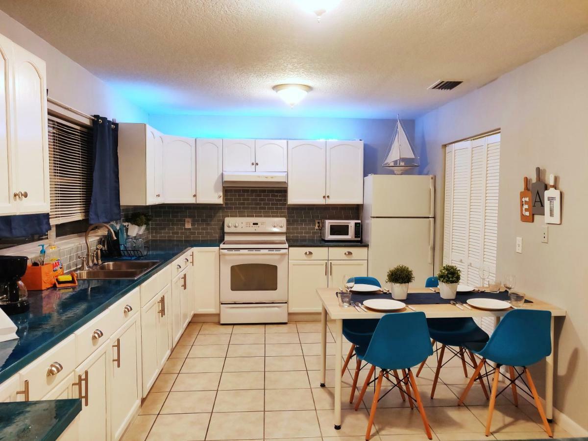 Palmetto Manatee River Cottage In Historical Oldtown, Sleeps Up To 7 People المظهر الخارجي الصورة